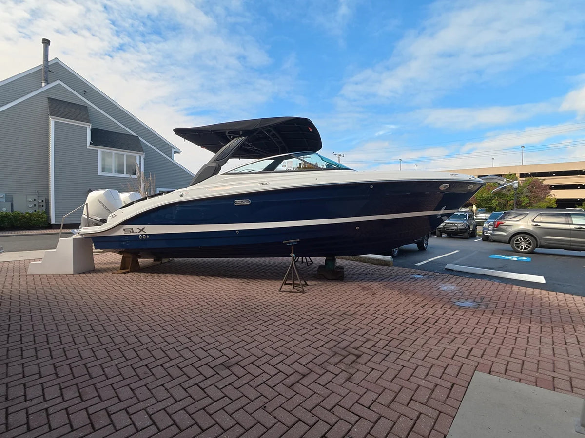 2027 Sea Ray SLX 280 Outboard 28.0 feet, Somers Point, New Jersey #1