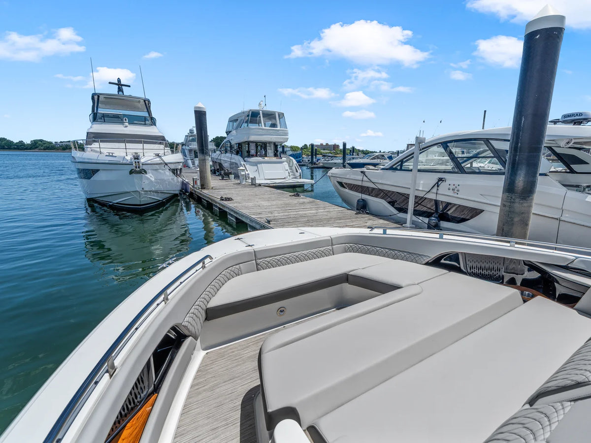 2026 Sea Ray Sundancer 370 Outboard 37.0 feet, Quincy, MA #39