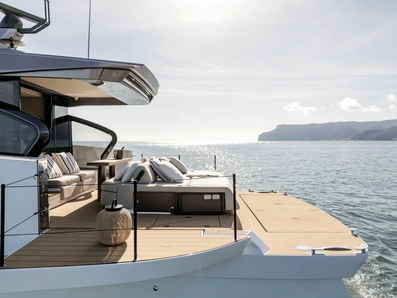 2027 Azimut Sundeck 6 57.0 feet, Huntington, NY #25