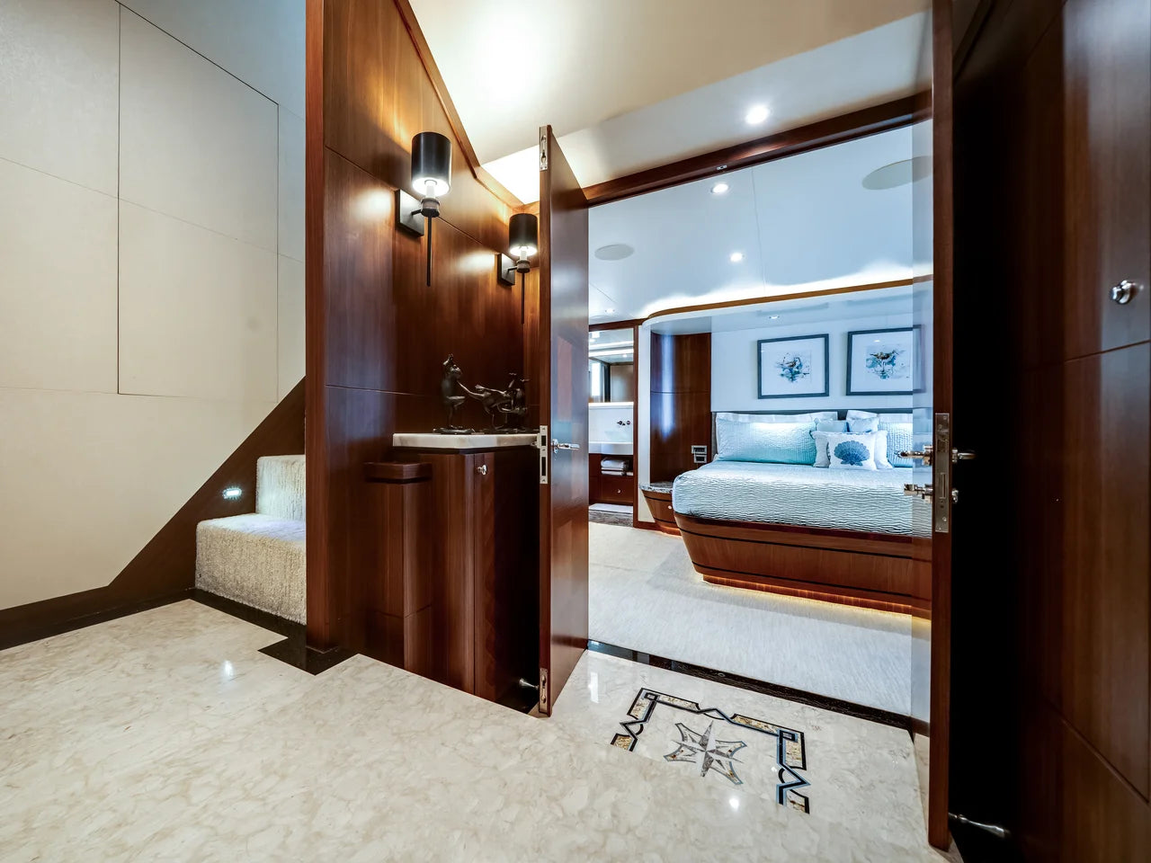 2016 Ocean Alexander 90 SKY LOUNGE 90.0 feet, Ft Lauderdale, FL #29