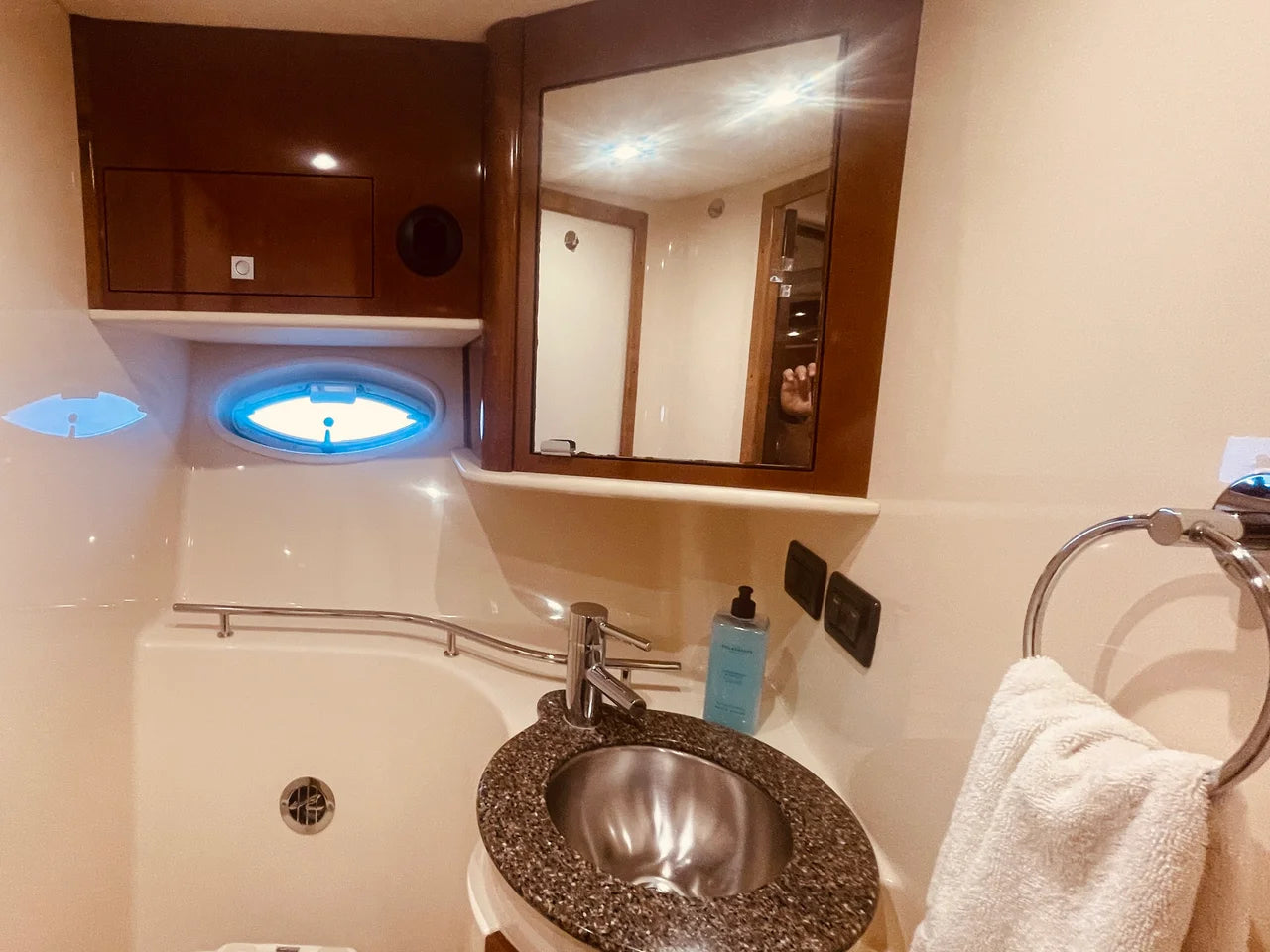 2008 Sea Ray 40 SUNDANCER 40.0 feet, Ft. Lauderdale, FL #18