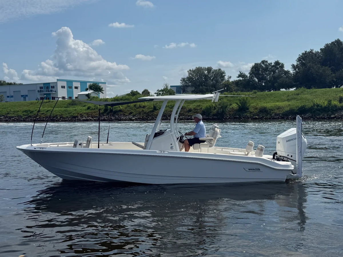 2027 Boston Whaler 250 Dauntless 25.0 feet, Venice, Florida #8