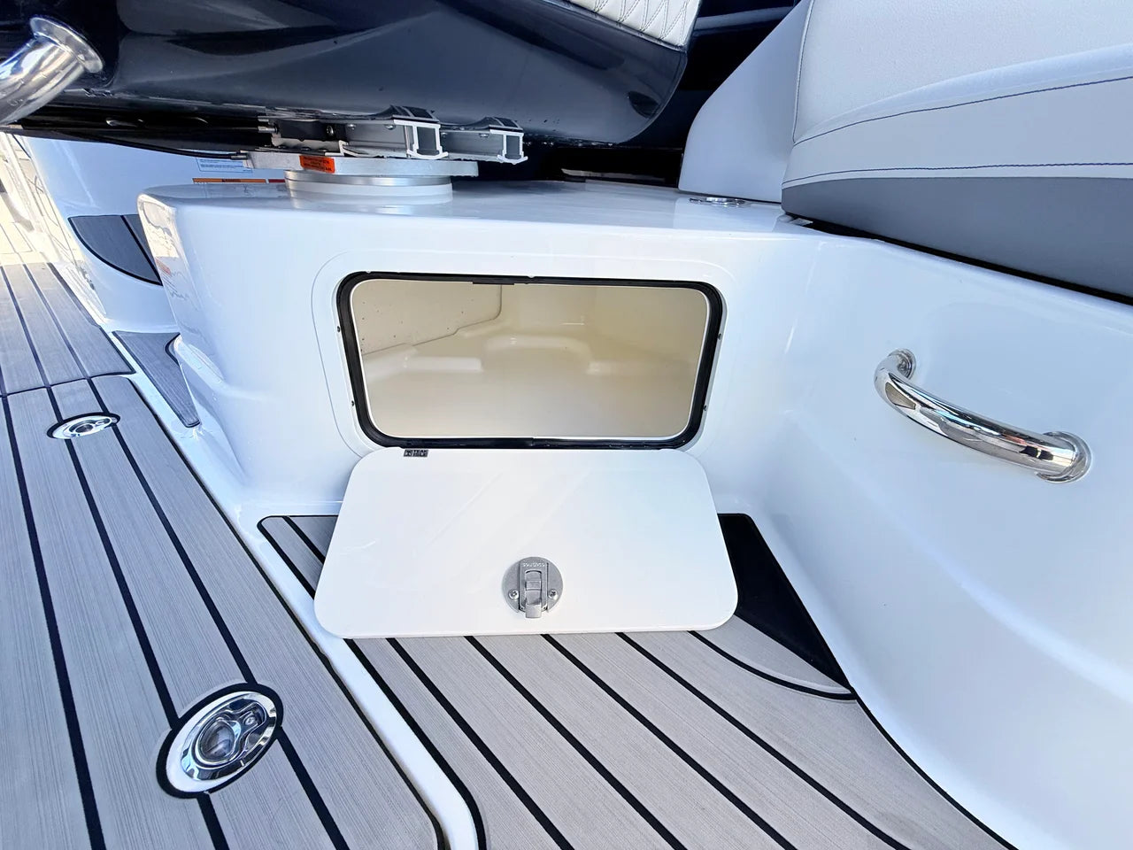2026 Sea Ray SLX 280 Outboard 28.0 feet, St. Petersburg, Florida #43