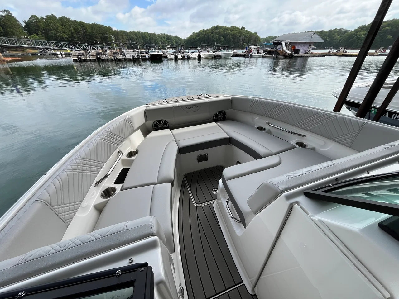 2025 Sea Ray 250 SDX 25.0 feet, Osage Beach, Missouri #16