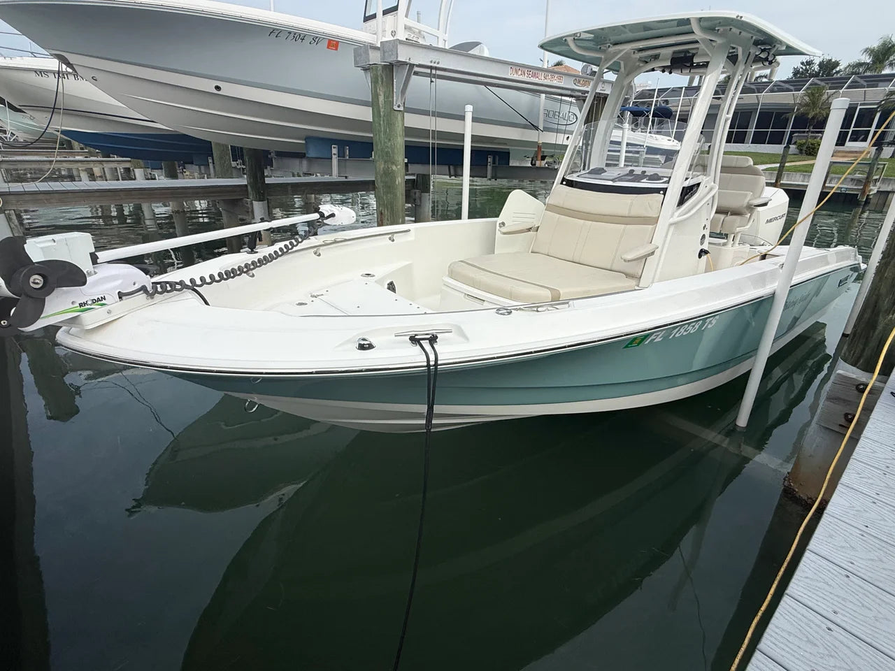 2024 Boston Whaler 22 DAUNTLESS 22.0 feet, Sarasota, FL #16