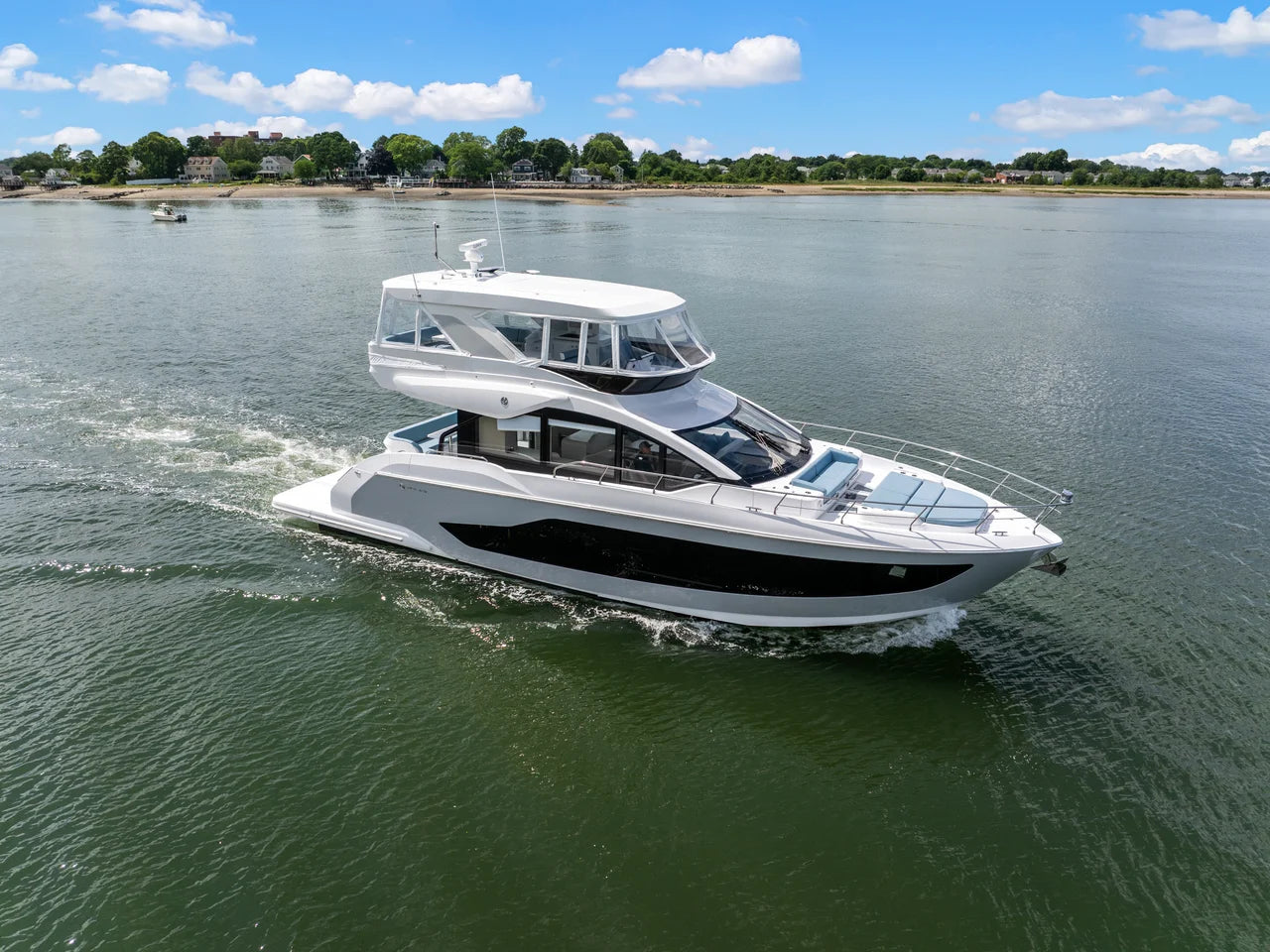 2026 Cruisers Yachts 57 FLY 57.0 feet, Quincy, MA #81