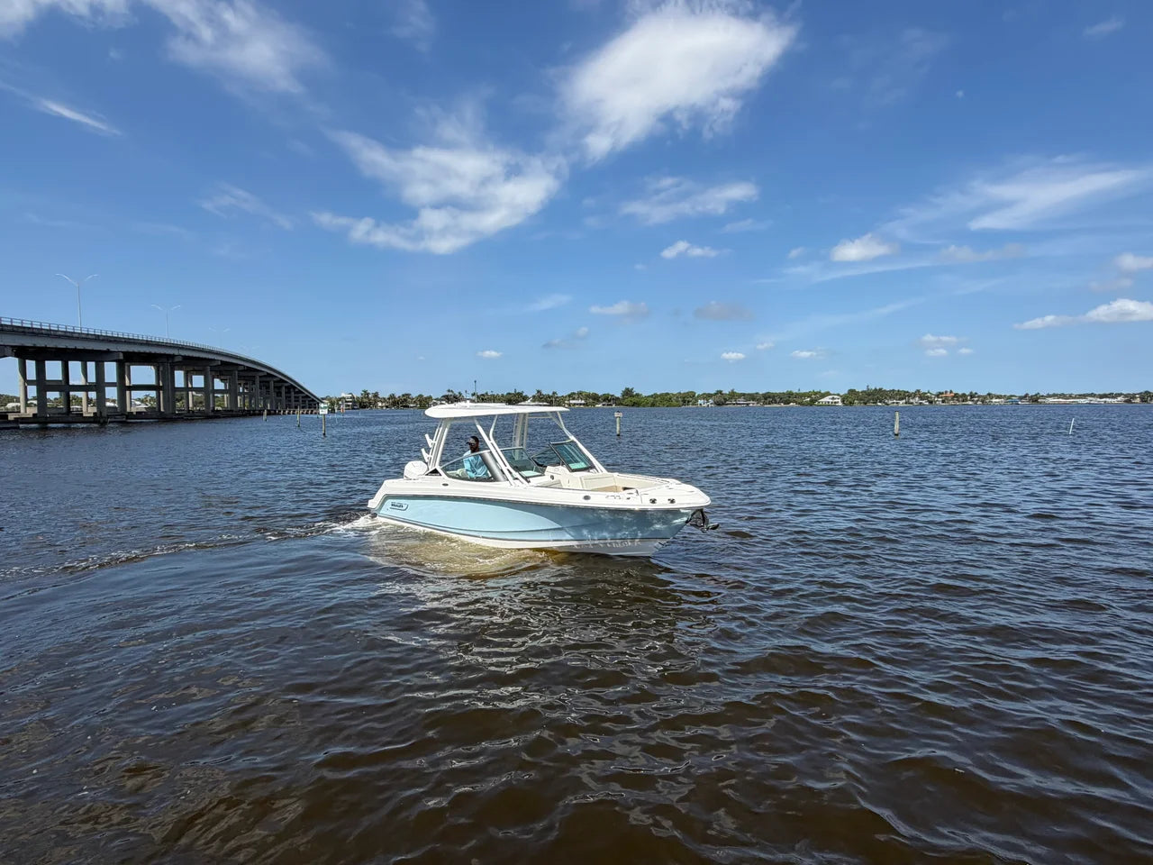 2027 Boston Whaler 240 Vantage 24.0 feet, Stuart, Florida #3