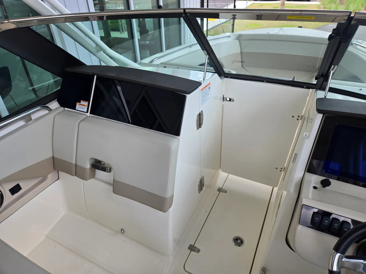 2026 Boston Whaler 240 Vantage 24.0 feet, Charleston, SC #16
