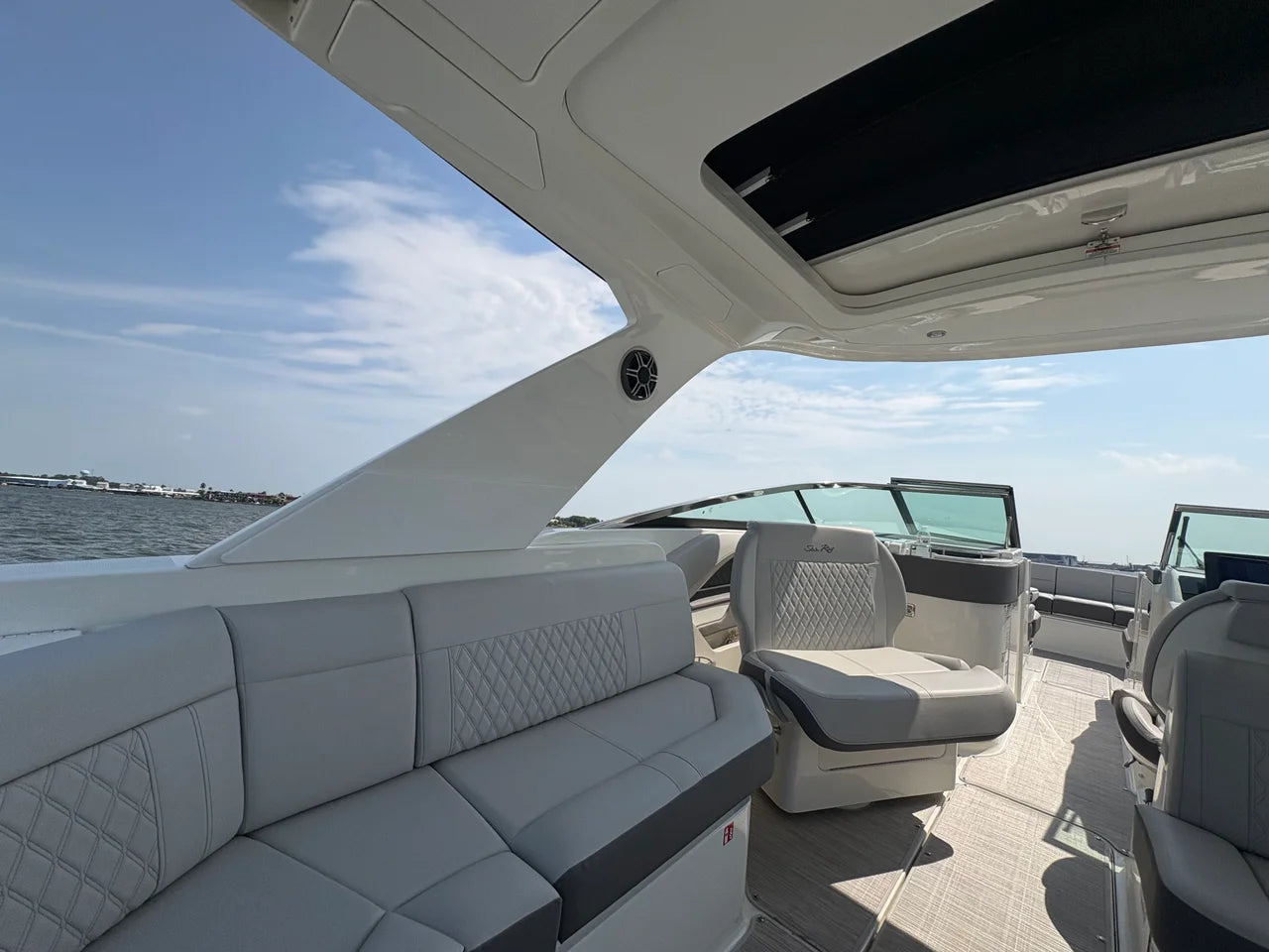 2026 Sea Ray SLX 310 Outboard 31.0 feet, Seabrook, TX #22