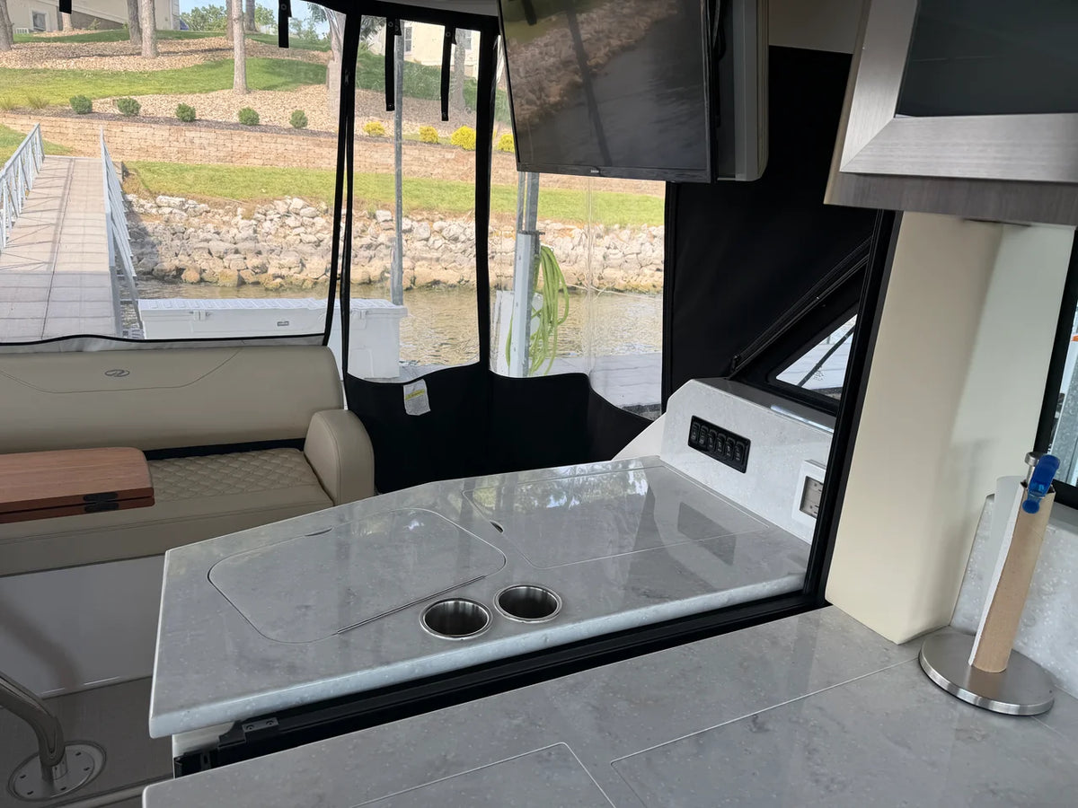 2024 Regal 38 38.0 feet, Lake Ozark, MO #31