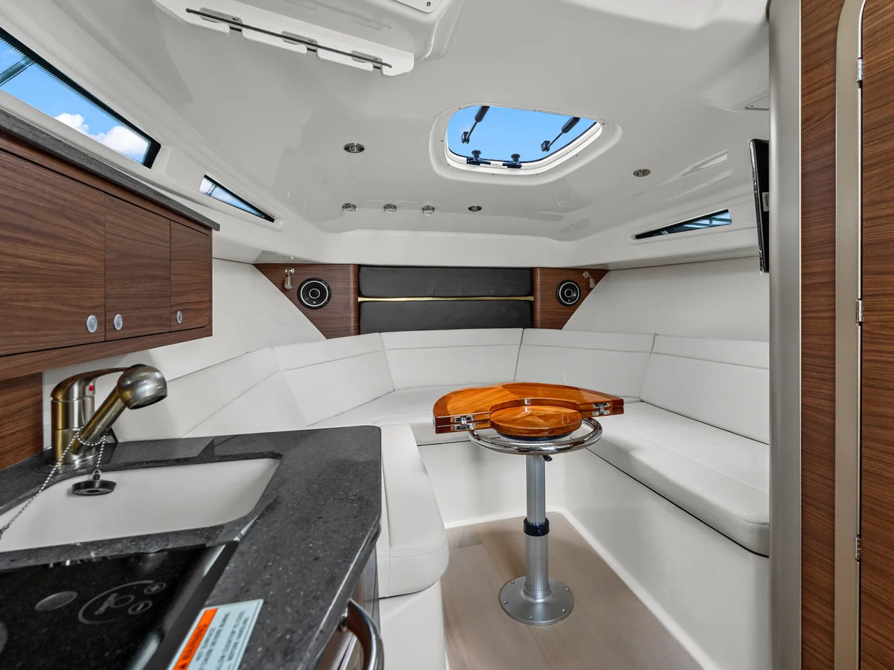 2026 Boston Whaler 325 Conquest 32.0 feet, Quincy, MA #31
