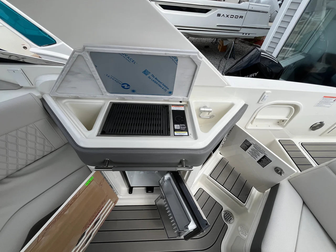 2026 Sea Ray SLX 310 Outboard 31.0 feet, Westbrook, Connecticut #9