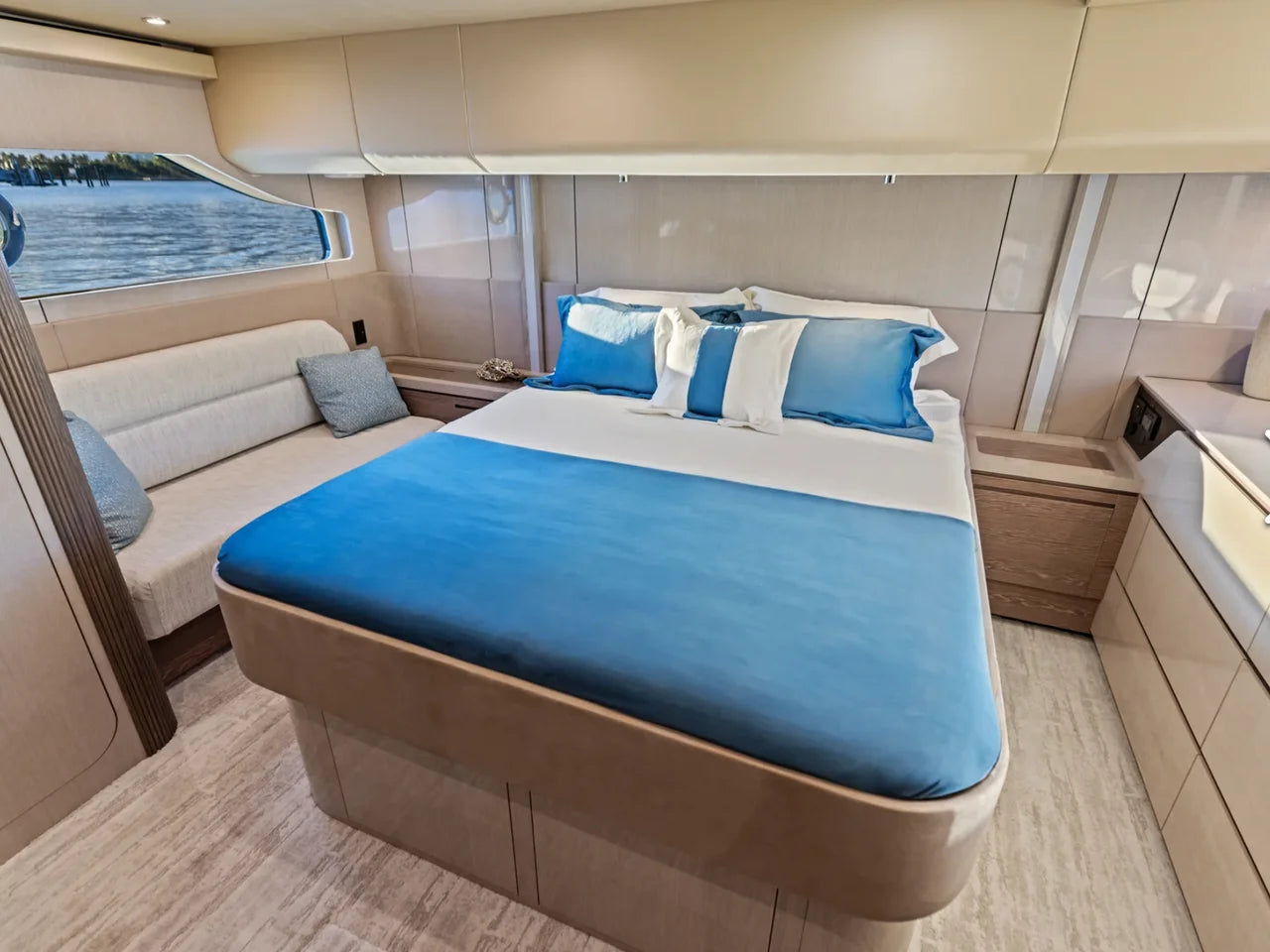 2027 Cruisers Yachts 50 FLY 50.0 feet, Brick Township, New Jersey #57