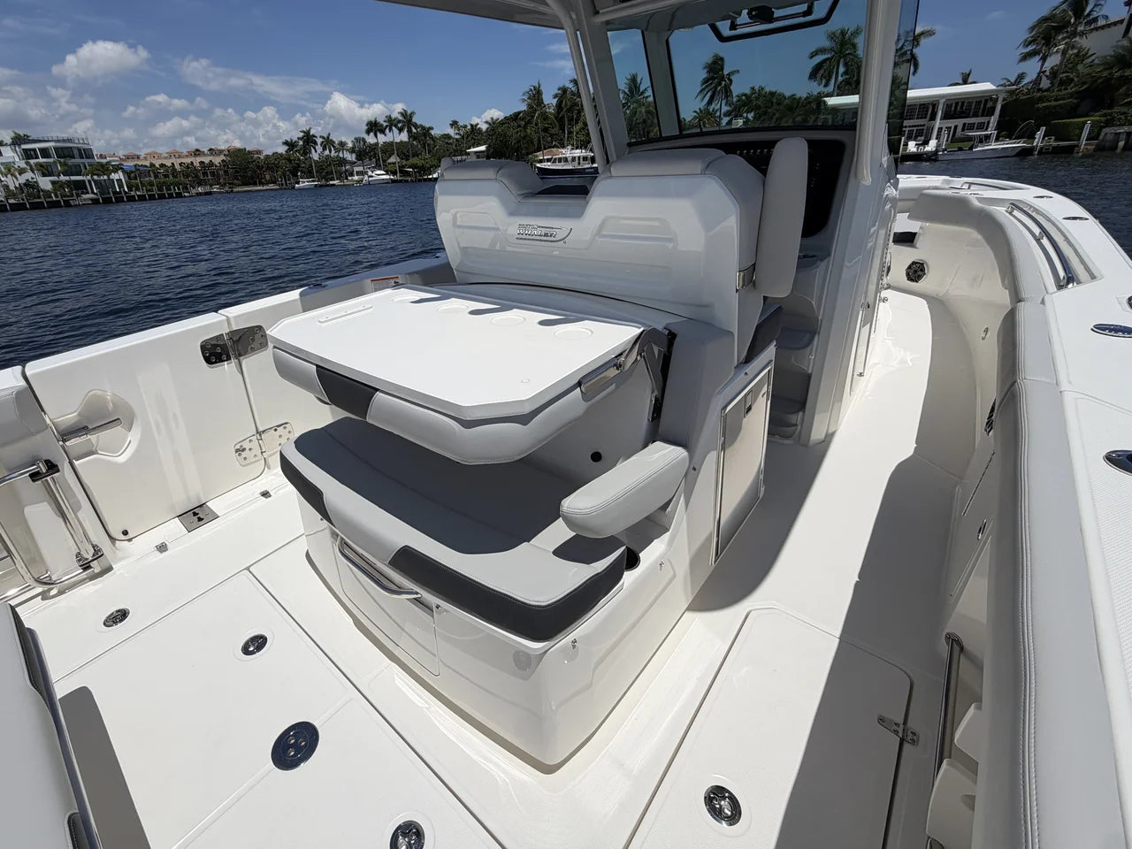 2026 Boston Whaler 330 Outrage 33.0 feet, Pompano Beach, Florida #36