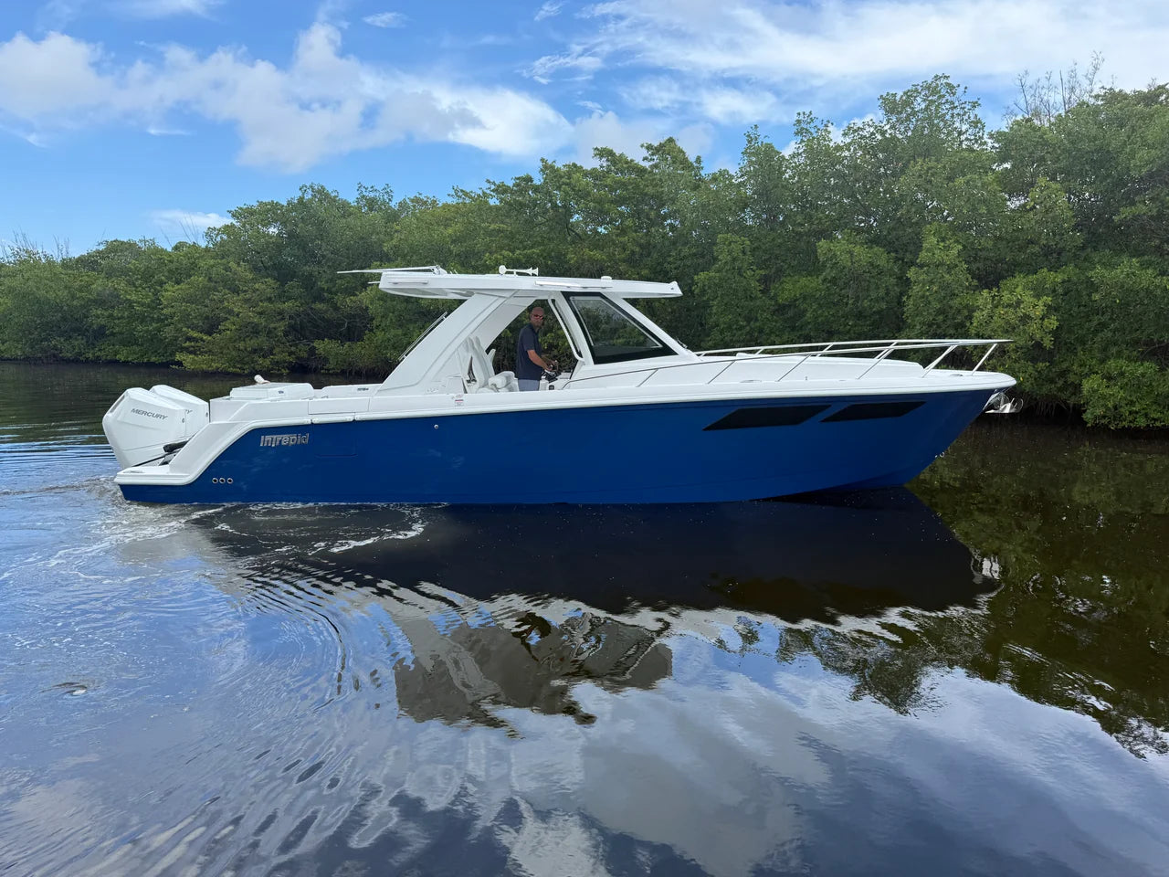2026 Intrepid 35 VALOR 37.0 feet, Dania, FL #1