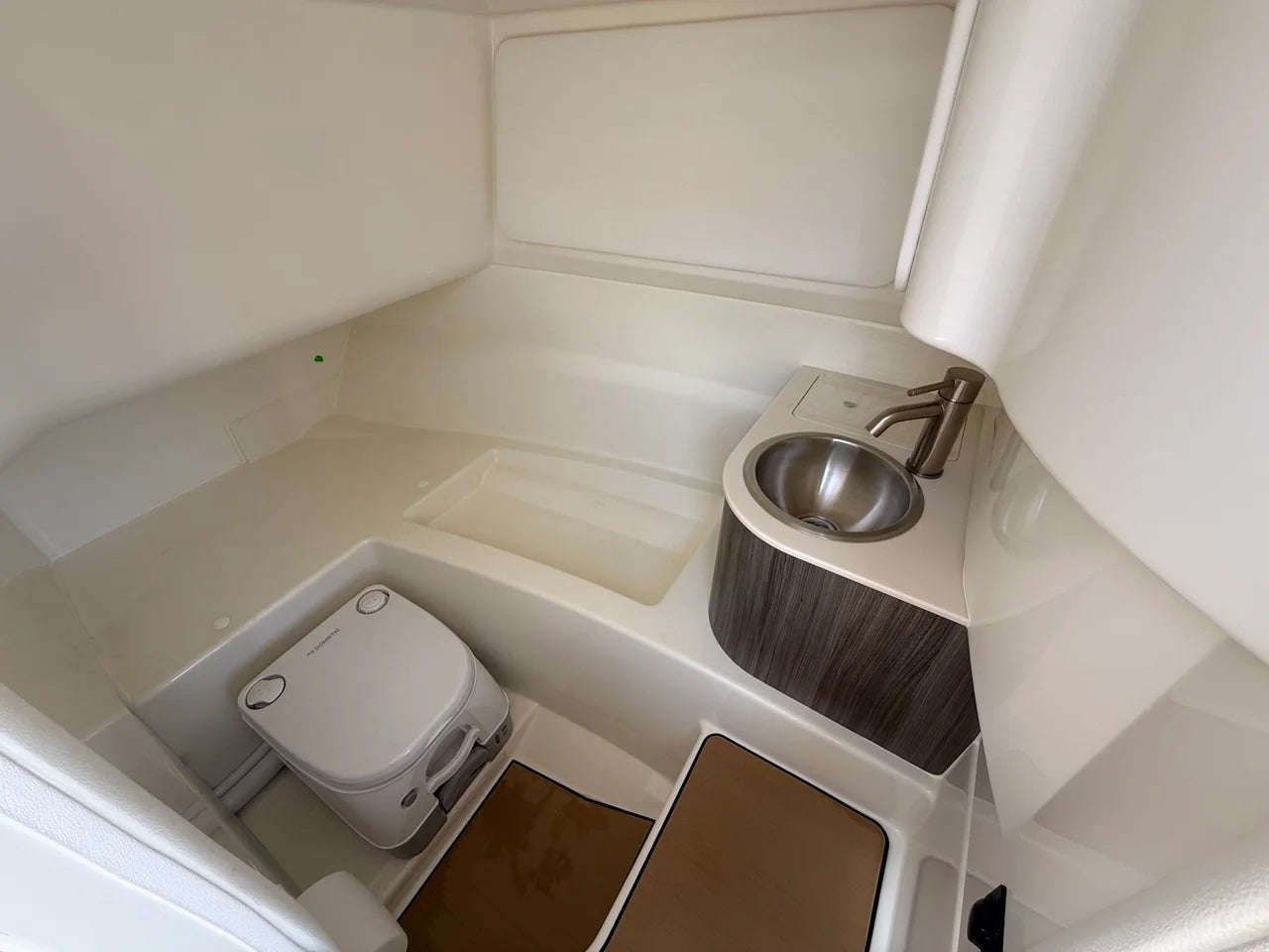 2026 Sea Ray SDX 250 Outboard 25.0 feet, Miami, FL #24