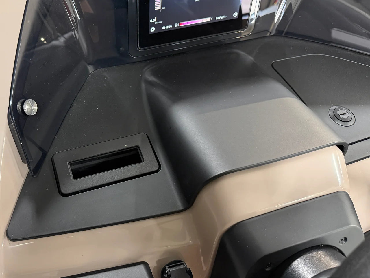 2027 Barletta CABRIO22UC 22.0 feet, Nisswa, Minnesota #56
