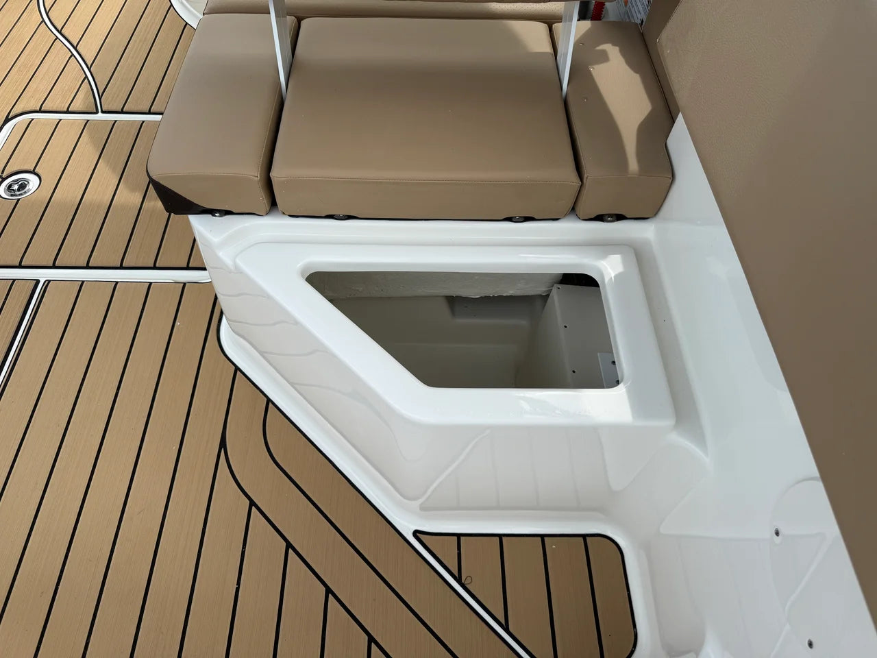 2027 Sea Ray SDX 230 Outboard 23.0 feet, Wrightsville Beach, North Carolina #12