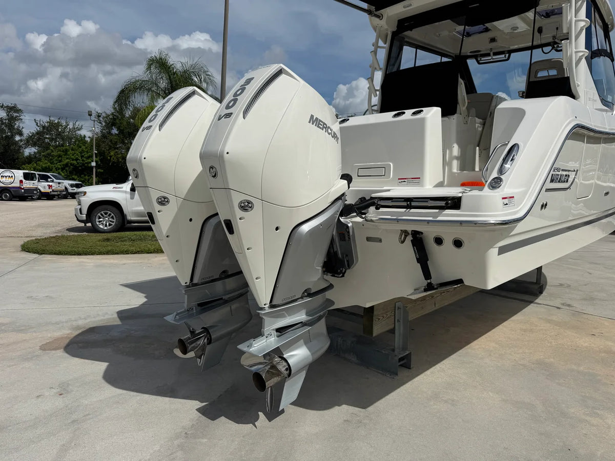 2026 Boston Whaler 325 CONQUEST 32.0 feet, Stuart, Florida #7