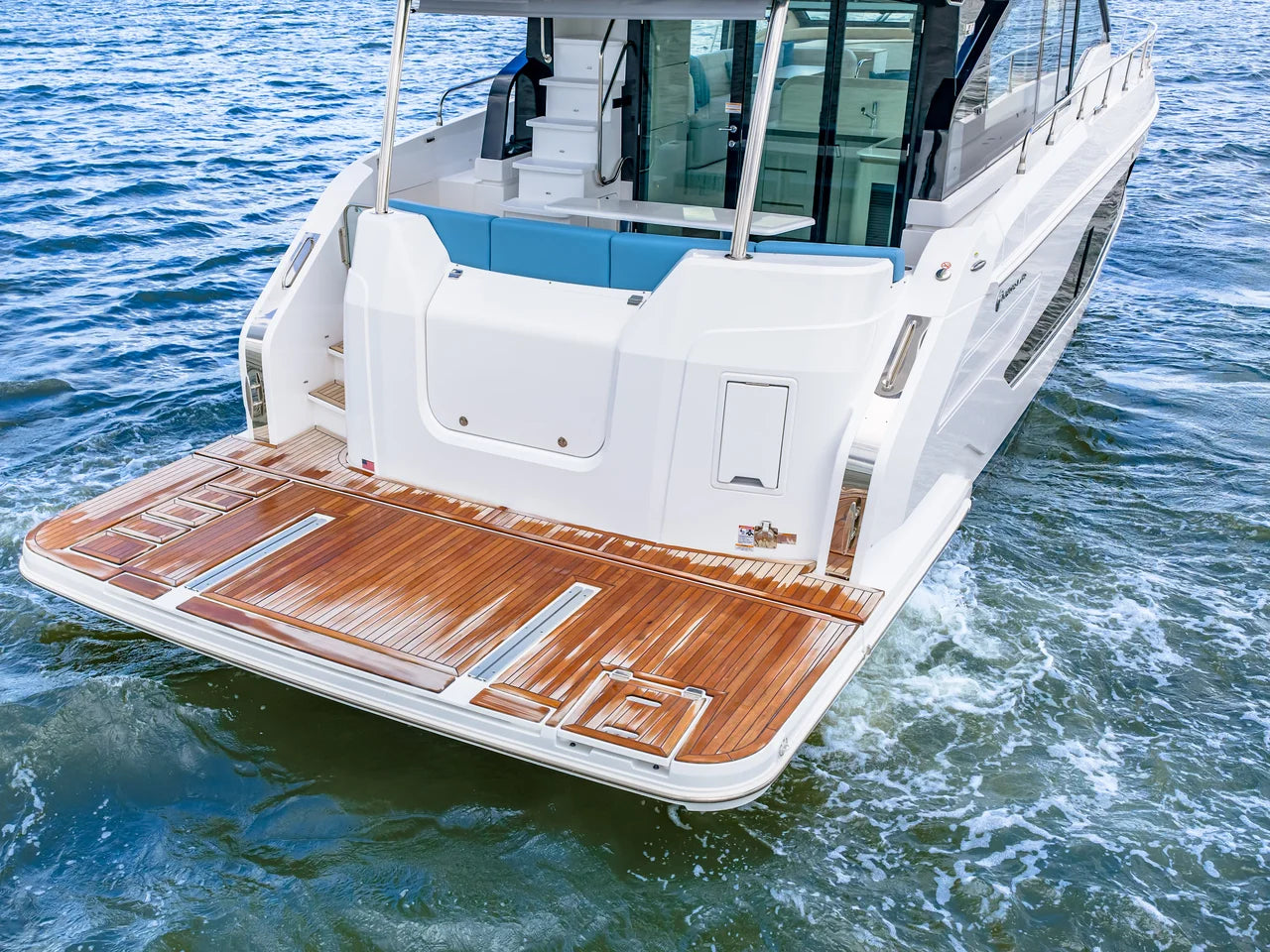 2026 Cruisers Yachts 50 FLY 50.0 feet, Clearwater, Florida #14