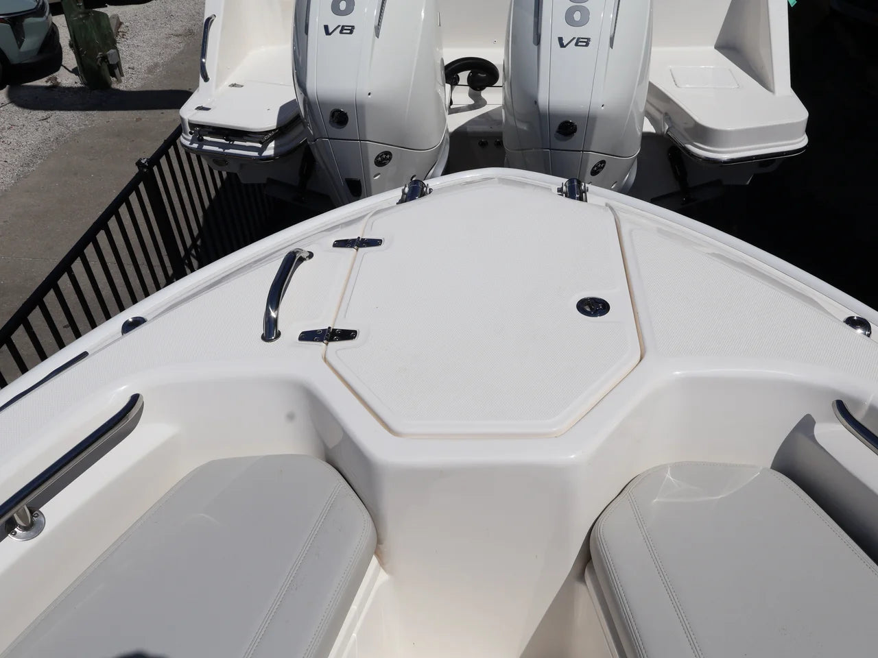 2026 Boston Whaler 280 Dauntless 28.0 feet, Naples, Florida #32