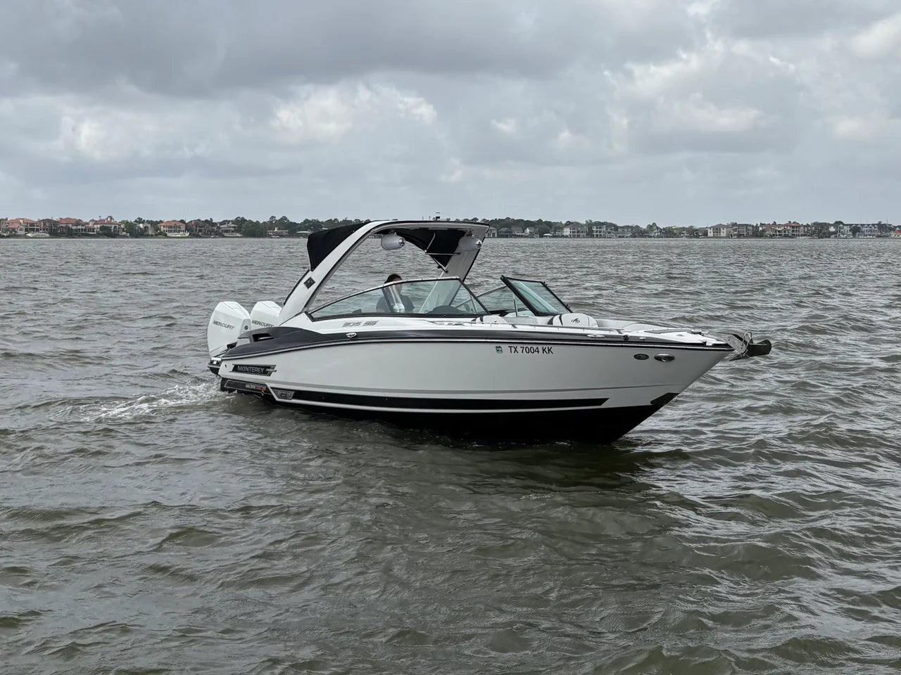2019 Monterey 305 SS 31.0 feet, Seabrook, TX #9