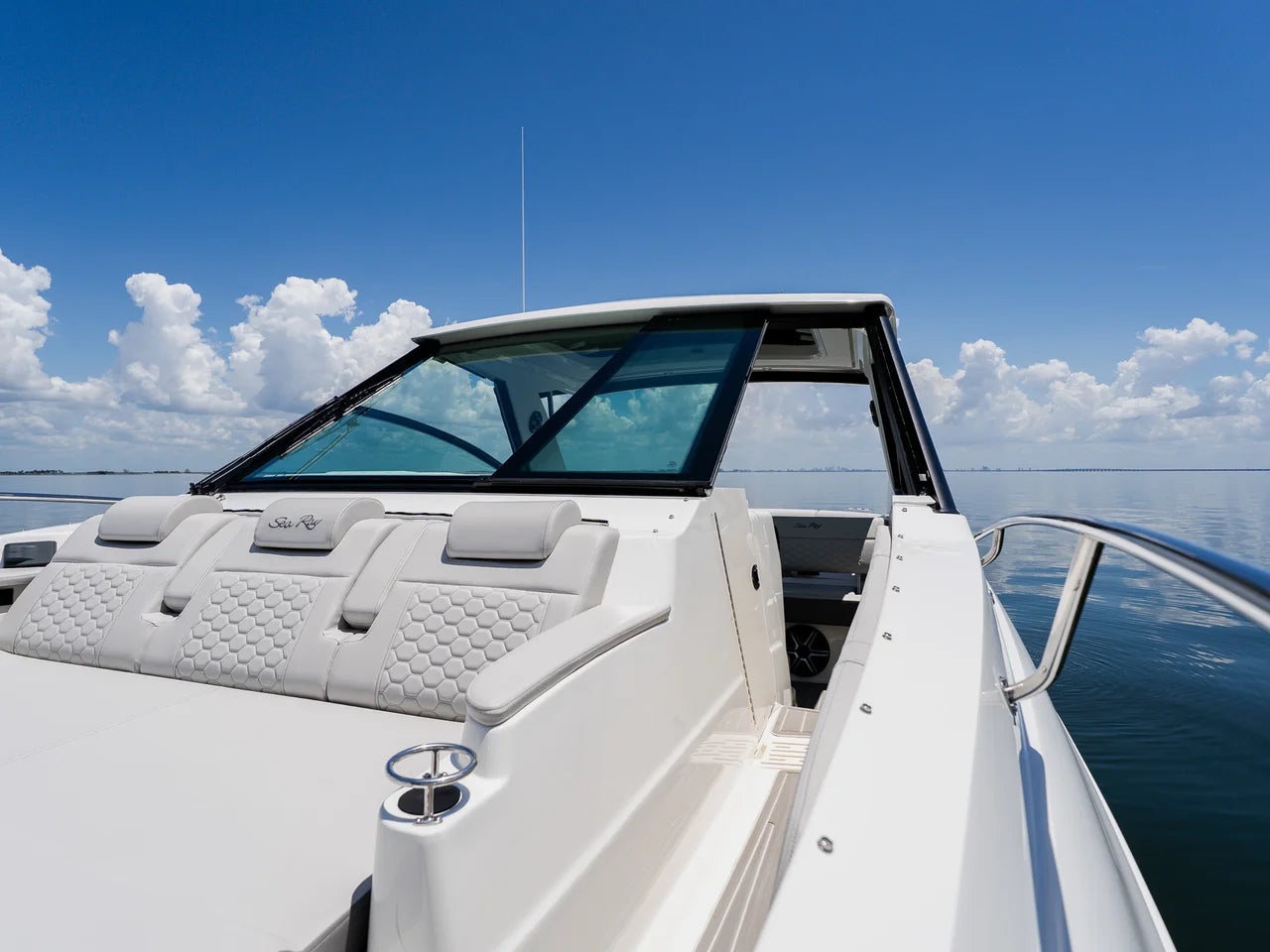 2027 Sea Ray Sundancer 320 Outboard 32.0 feet, Clearwater, Florida #67