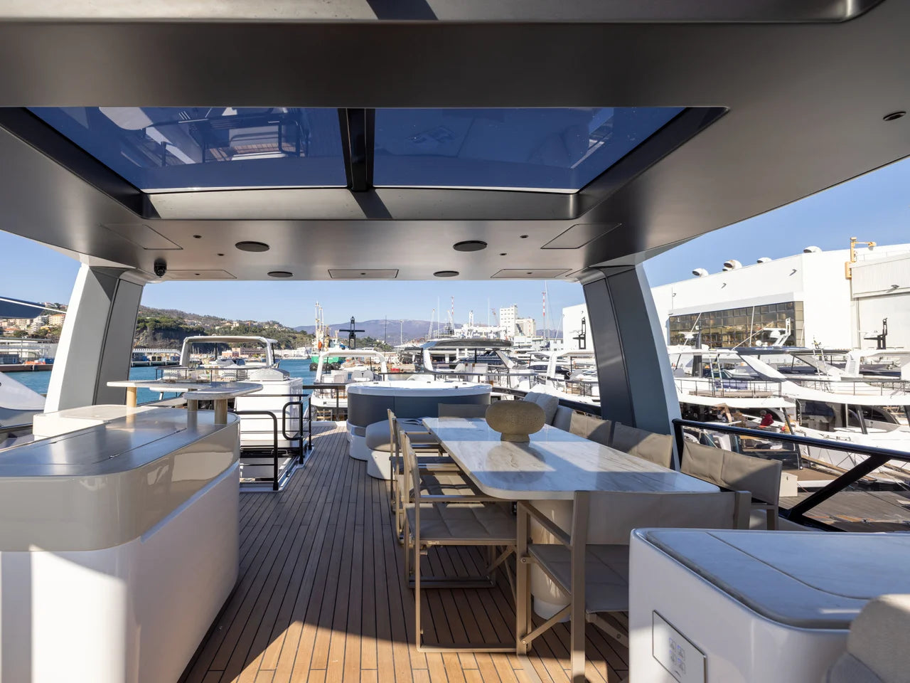 2027 Azimut Fly 82 82.0 feet, Pompano Beach, FL #11