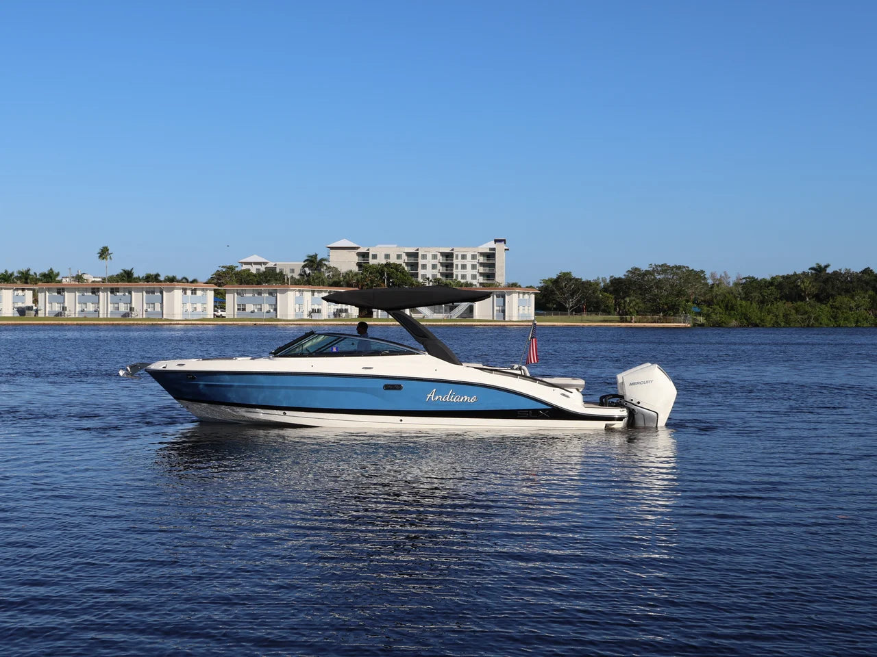 2024 Sea Ray 280 SLX OUTBOARD 28.0 feet, Naples, Florida #13