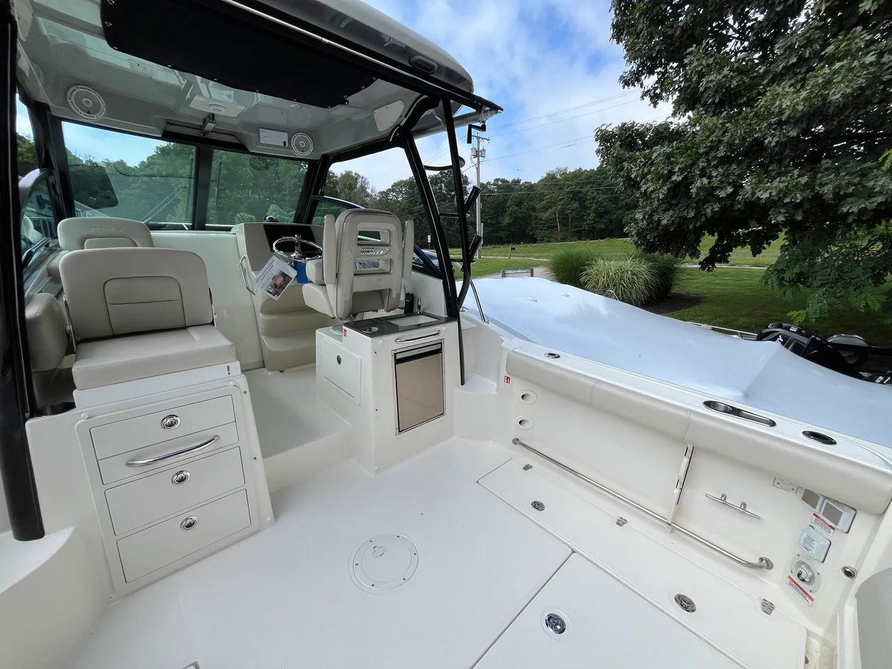 2027 Boston Whaler 285 Conquest 28.0 feet, Wakefield, RI #5