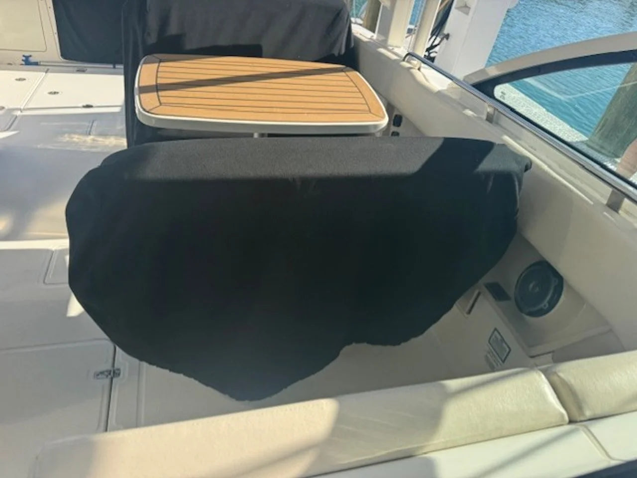 2016 Boston Whaler 320 VANTAGE 32.0 feet, Miami, FL #4