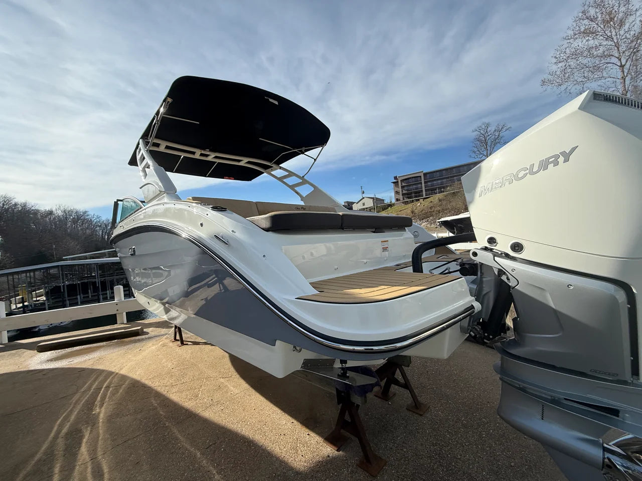2026 Sea Ray SDX 250 Outboard 25.0 feet, Lake Ozark, Missouri #2