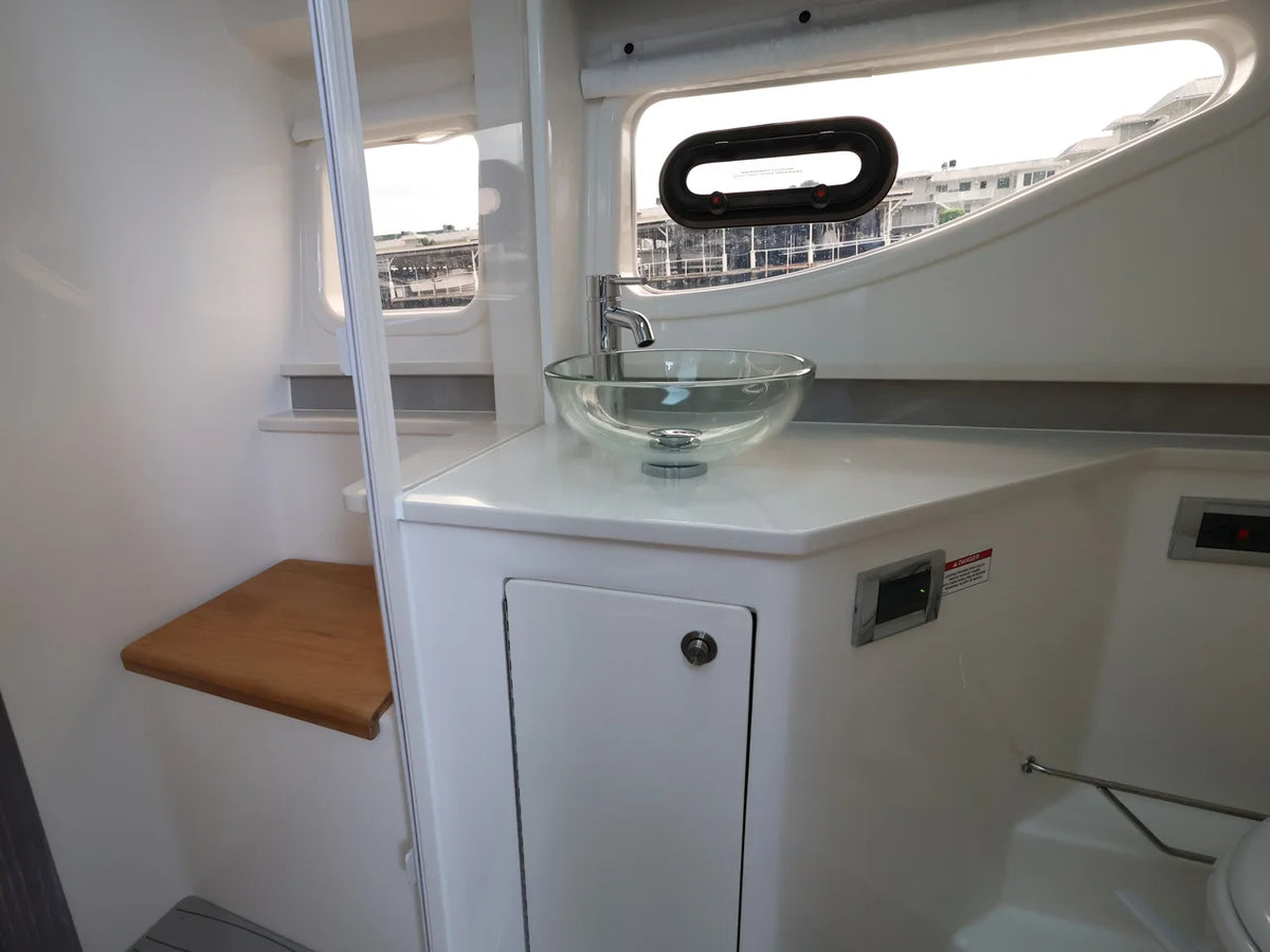 2026 Sea Ray Sundancer 370 Outboard 37.0 feet, Naples, Florida #56