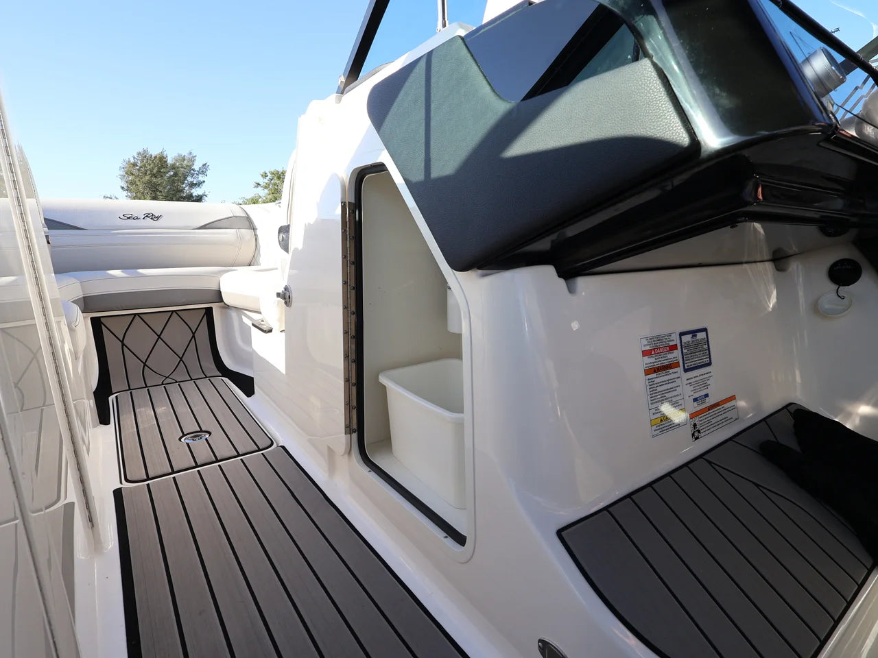 2024 Sea Ray 280 SLX OUTBOARD 28.0 feet, Naples, Florida #36