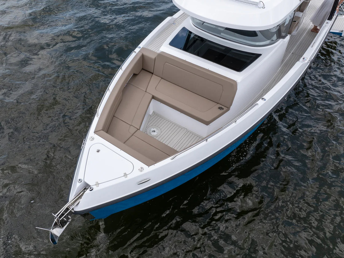 2026 Cruisers Yachts 38 VTR 38.0 feet, Fort Myers, FL #25