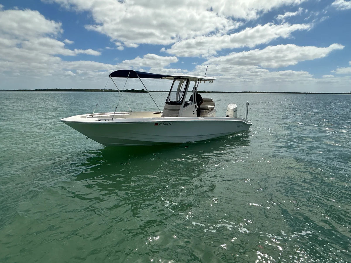 2024 Boston Whaler 250 DAUNTLESS 25.0 feet, Naples, Florida #11