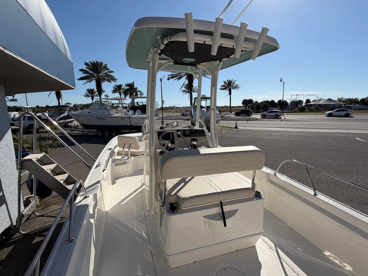 2026 Boston Whaler 210 Montauk 21.0 feet, Venice, Florida #5