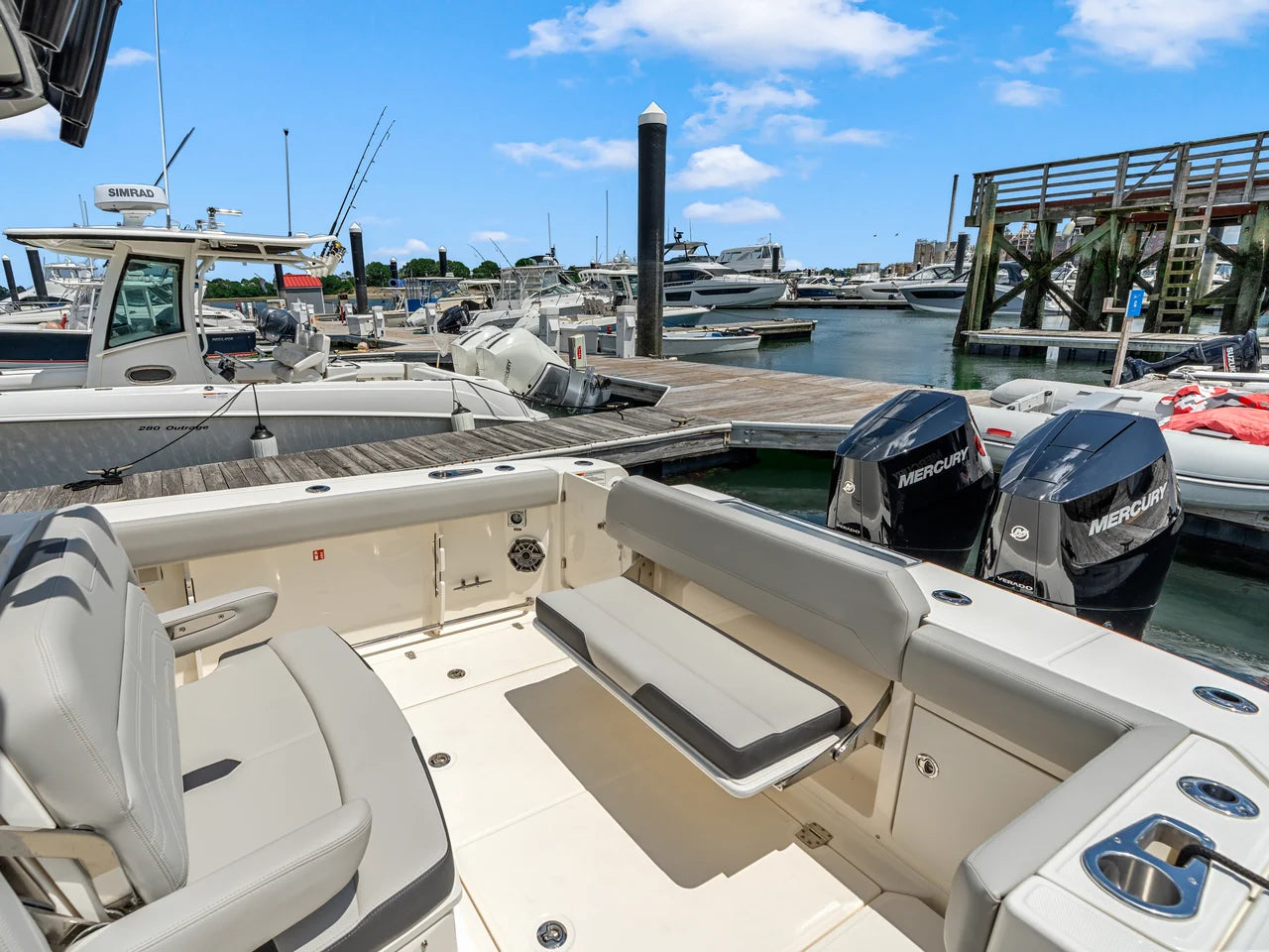 2026 Boston Whaler 330 Outrage 33.0 feet, Quincy, MA #10
