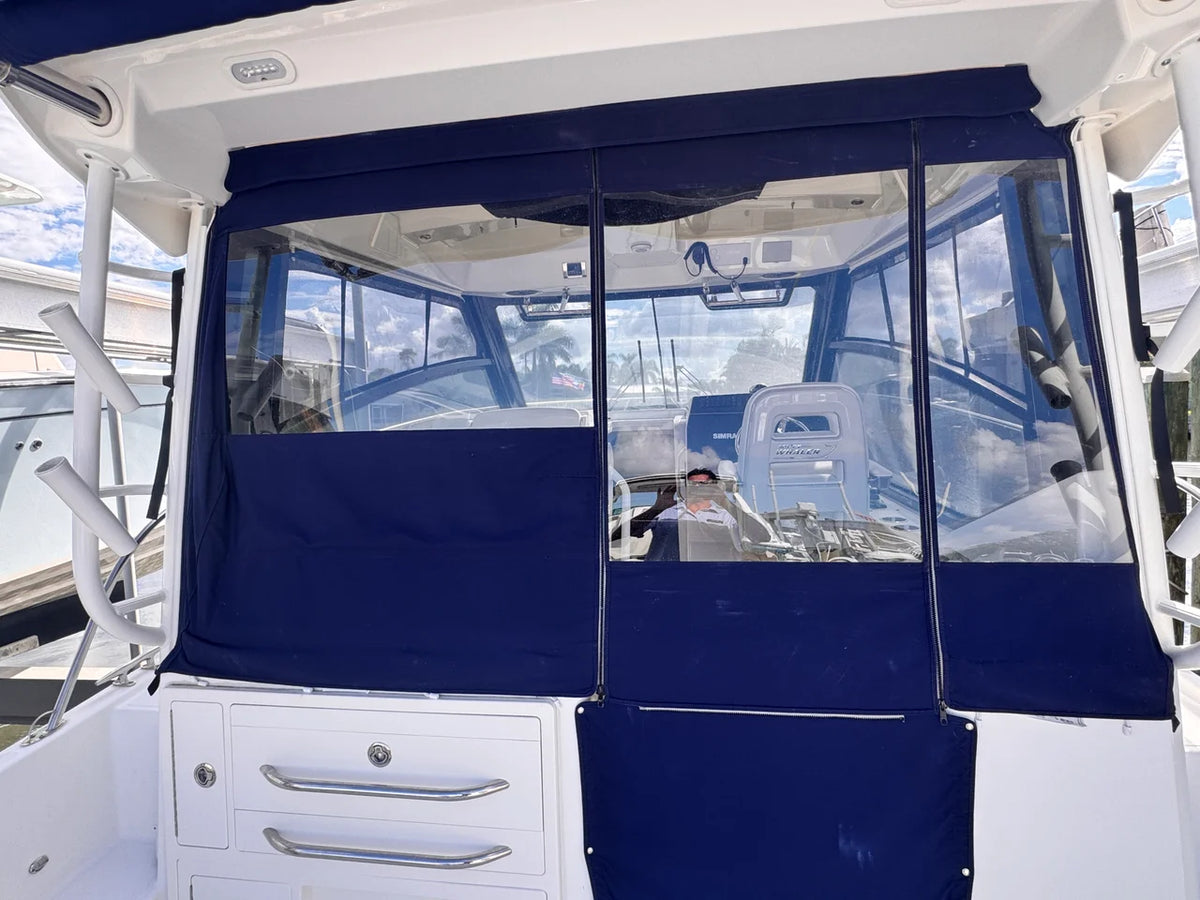 2023 Boston Whaler 325 CONQUEST 32.0 feet, St Petersburg, FL #68