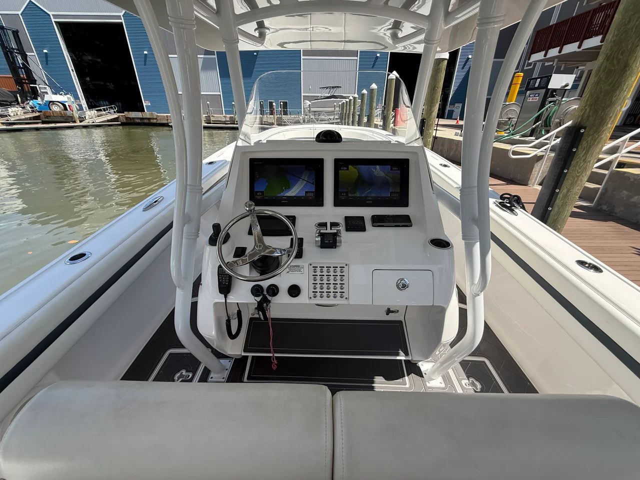 2018 Intrepid 375 CC 37.0 feet, Fort Myers, FL #29