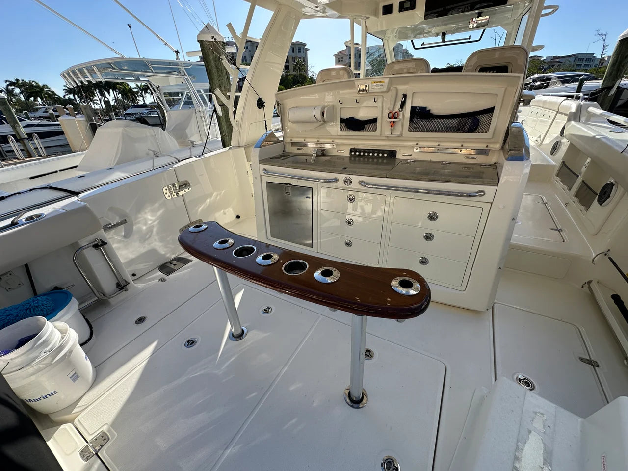2020 Boston Whaler 420 OUTRAGE 42.0 feet, Jupiter, FL #7