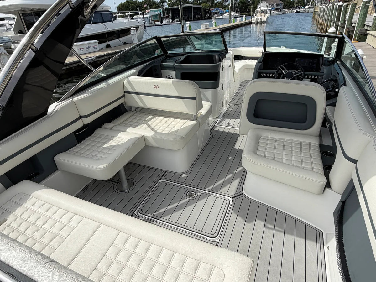 2021 Cobalt 30 SC 30.0 feet, Pensacola, Florida #19