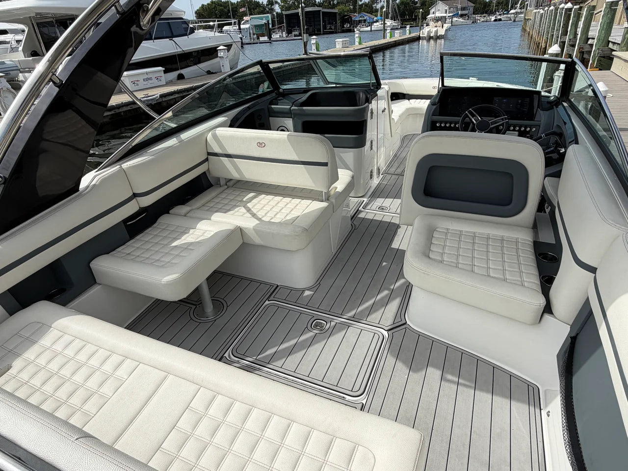 2021 Cobalt 30 SC 30.0 feet, Pensacola, Florida #19