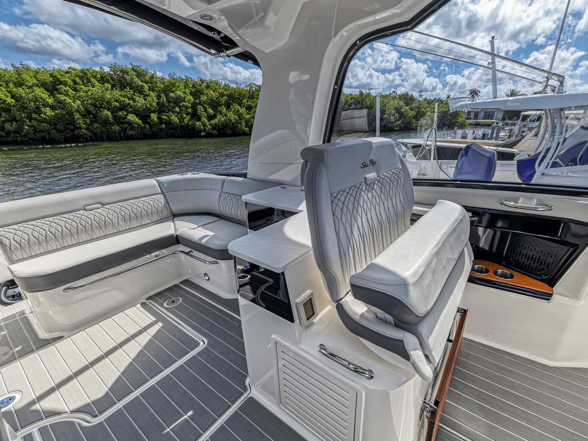2022 Sea Ray 370 SUNDANCER OUTBOARD 37.0 feet, Highland Beach, FL, FL #52