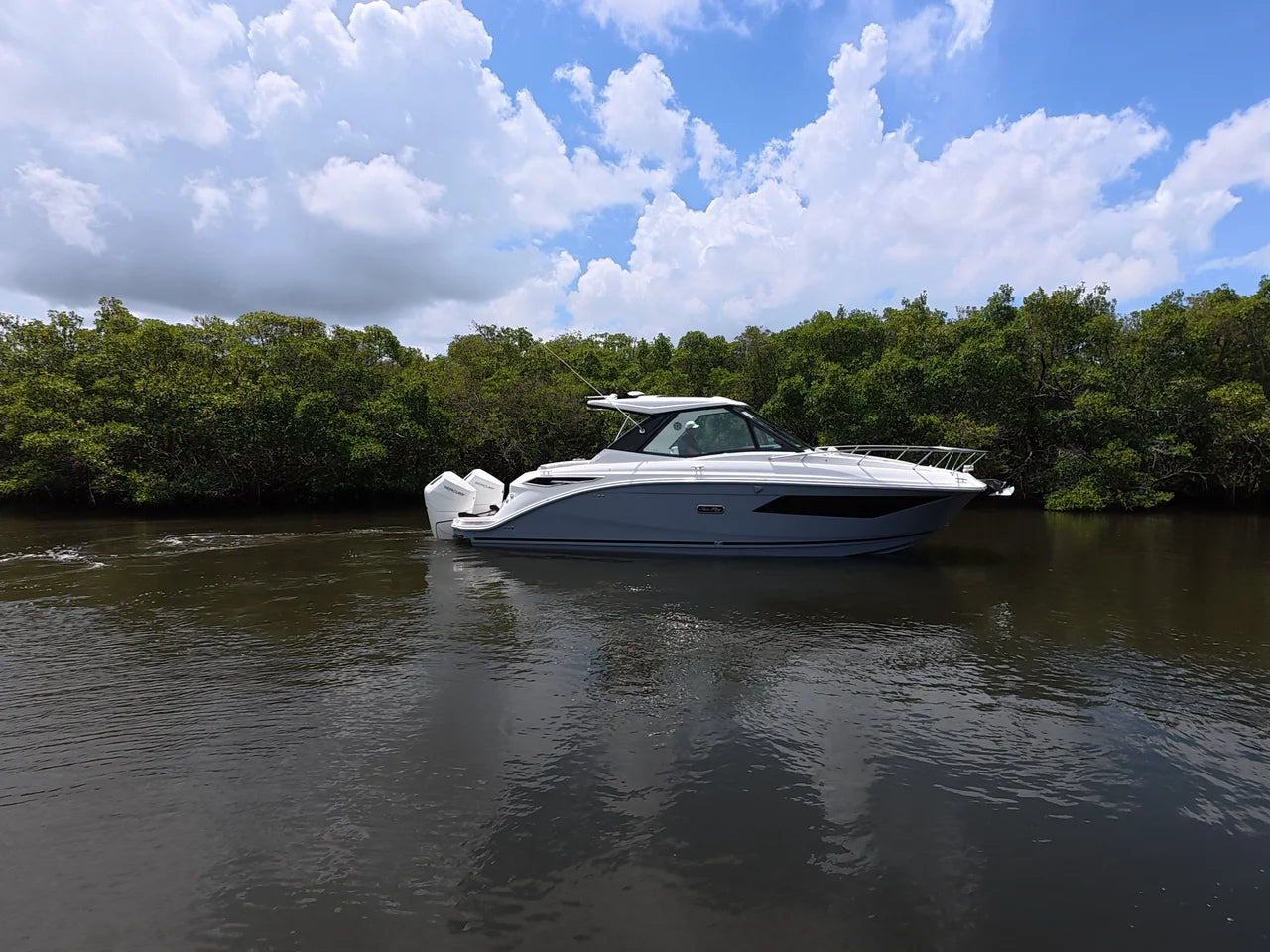 2026 Sea Ray Sundancer 320 Outboard 32.0 feet, Clearwater, Florida #11