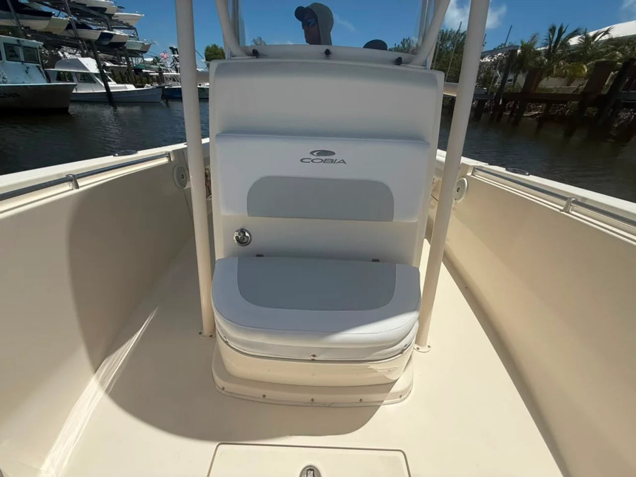 2018 Cobia 261 CENTER CONSOLE 26.0 feet, Key Largo, FL #14