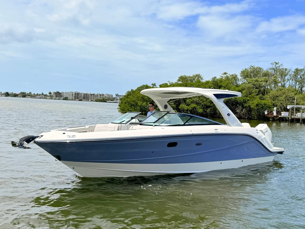 2026 Sea Ray SLX 310 Outboard 31.0 feet, St Petersburg, FL #9