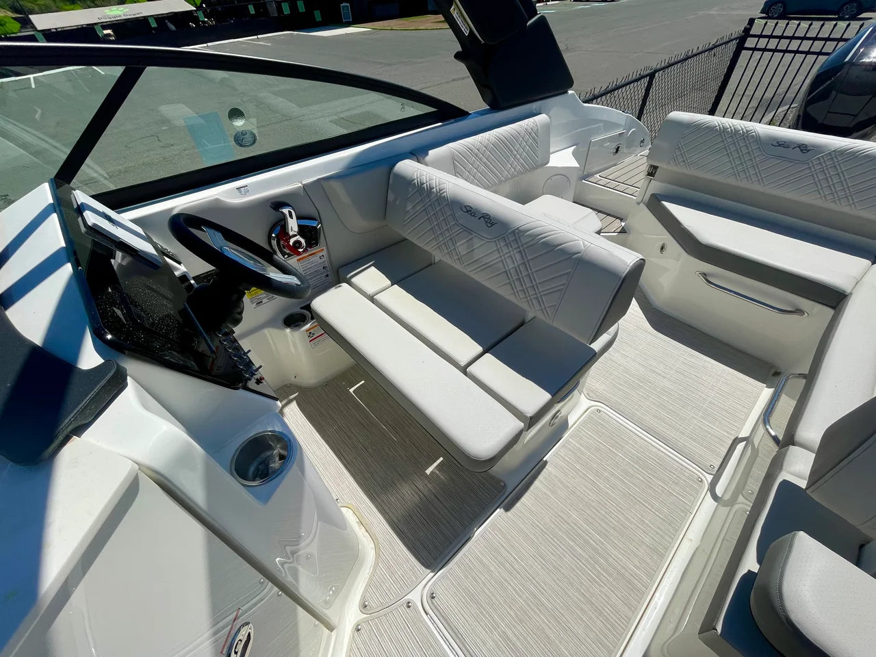 2026 Sea Ray SDX 250 Outboard 25.0 feet, Danvers, Massachusetts #10