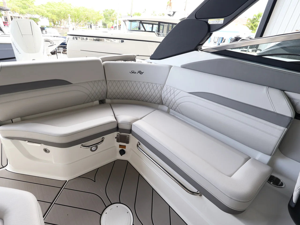 2027 Sea Ray SLX 260 Outboard 26.0 feet, Naples, Florida #12