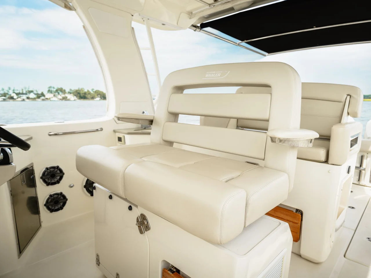 2021 Boston Whaler 350 REALM 35.0 feet, Charleston, SC #15